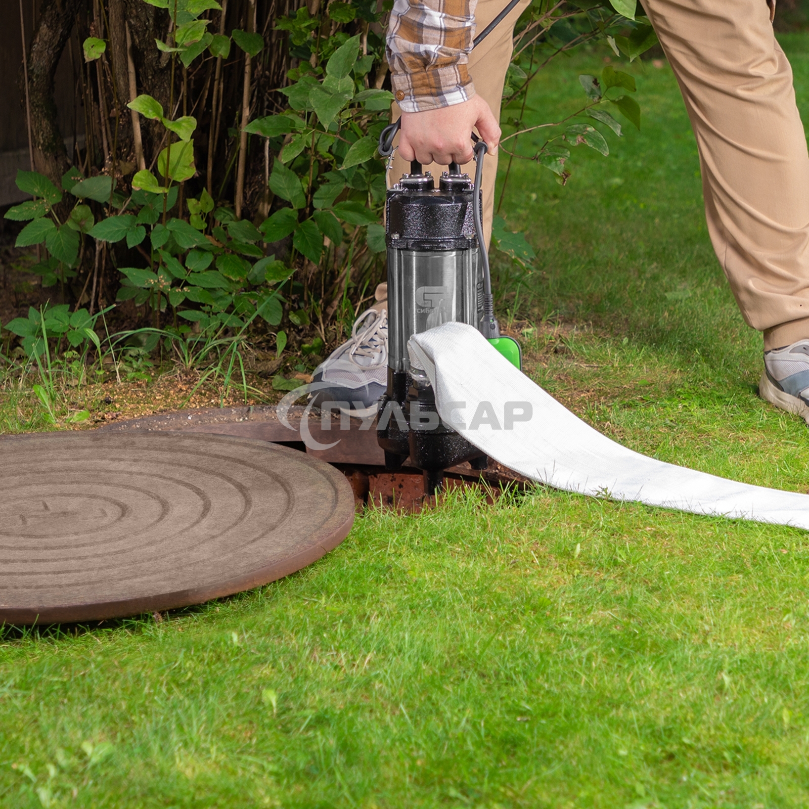 Фекальный насос Сибртех СФН450, 450 Вт, напор 15 м, 21000 л/ч 99802