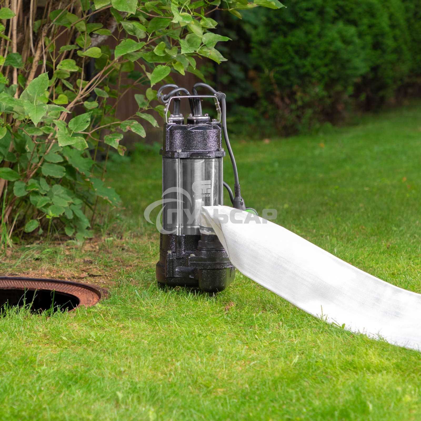 Фекальный насос Сибртех СФН450, 450 Вт, напор 15 м, 21000 л/ч 99802