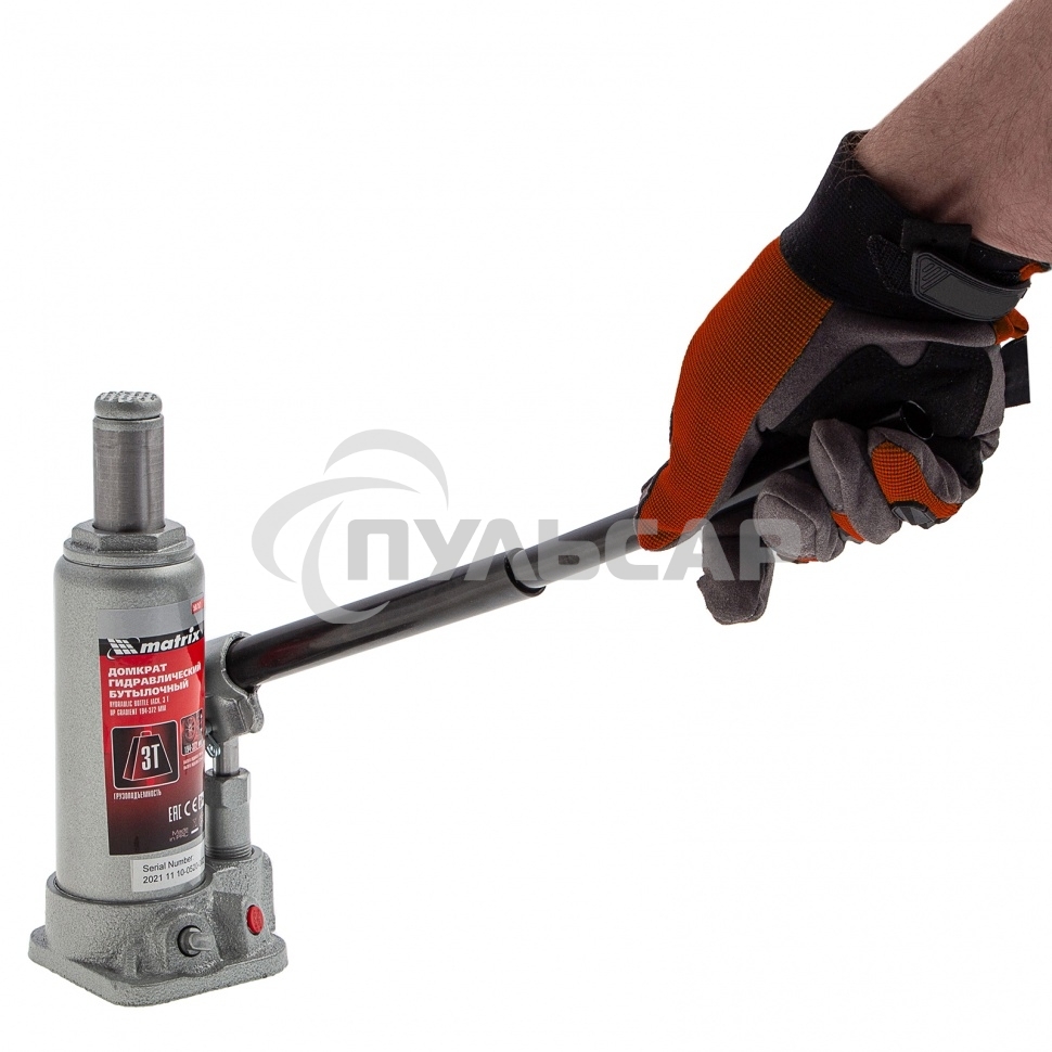 Домкрат Matrix бутылочный 3т h подъема 194–372мм в пласт. кейсе