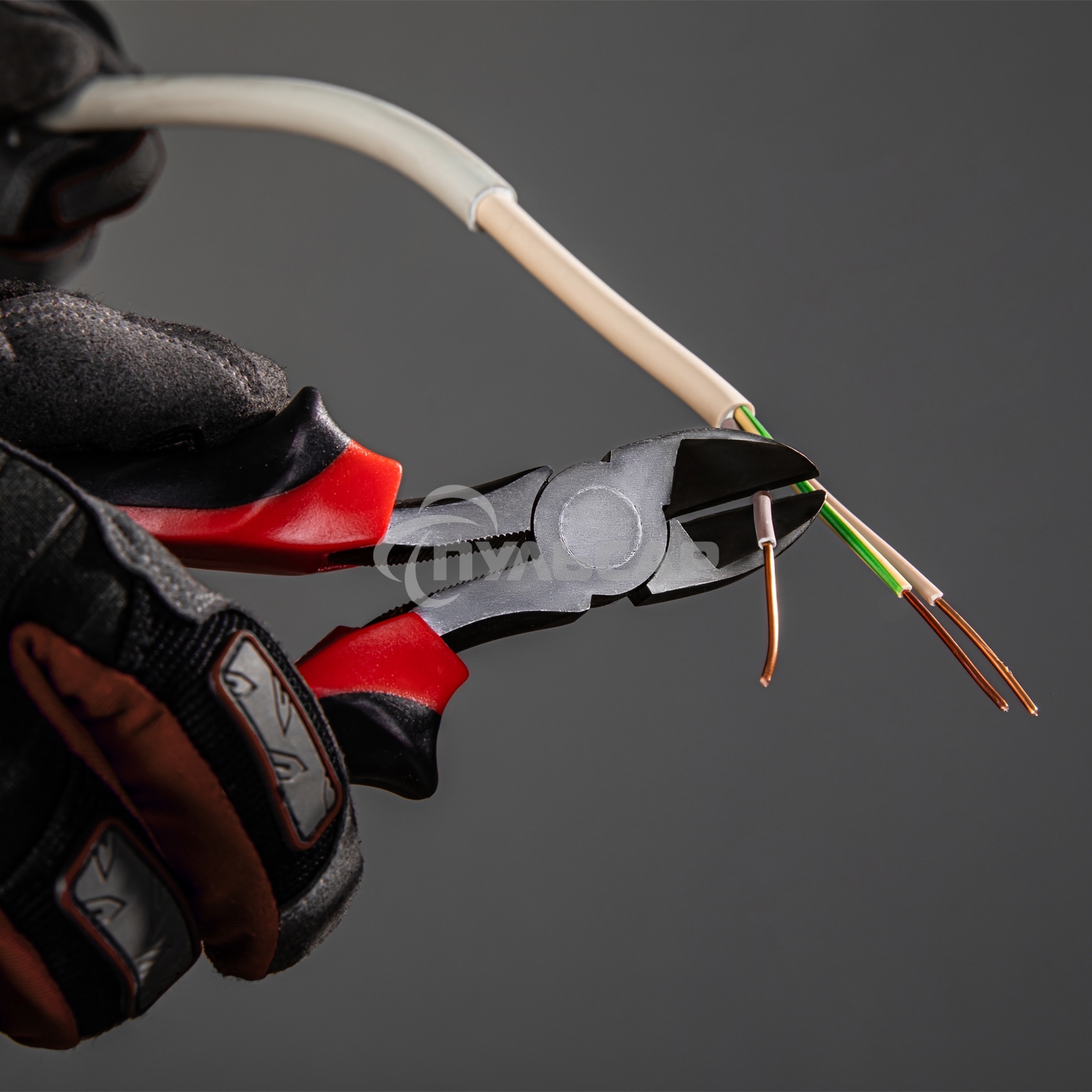 Бокорезы Matrix black nickel 160мм двухкомпонентные рукоятки