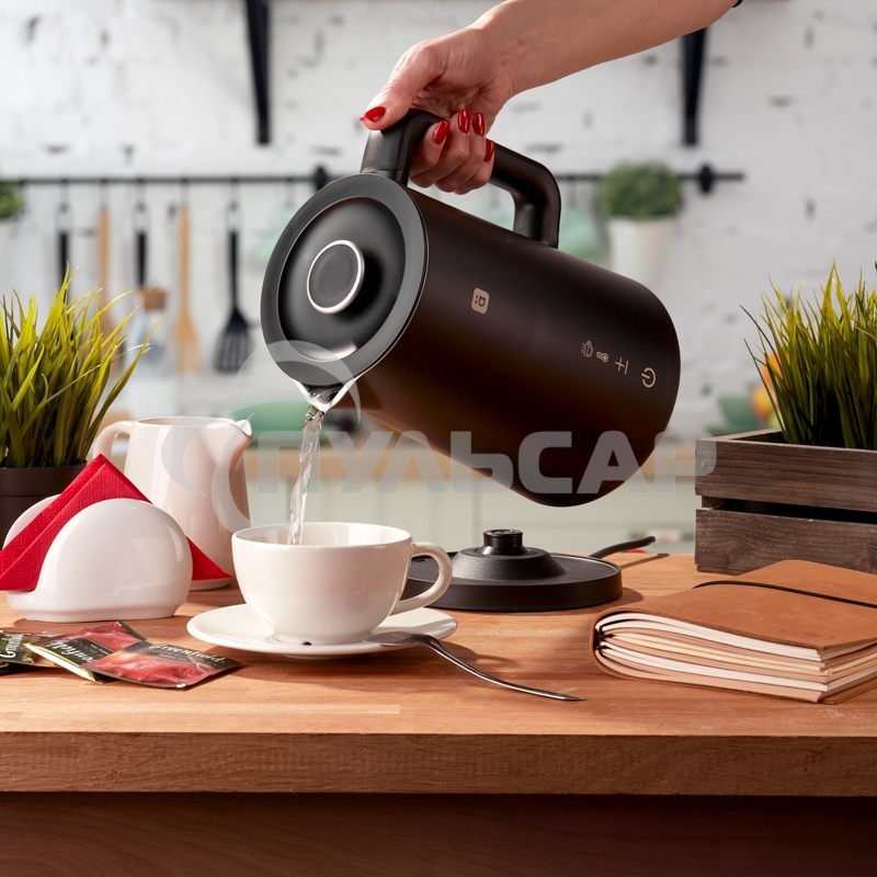 Чайник электрический Halsa HLS-K-103 WiFi умный пластиковый, черный