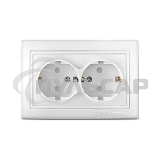 Розетка 2-м СП Севиль защ. шторки с заземл. бел. UNIVersal С0050