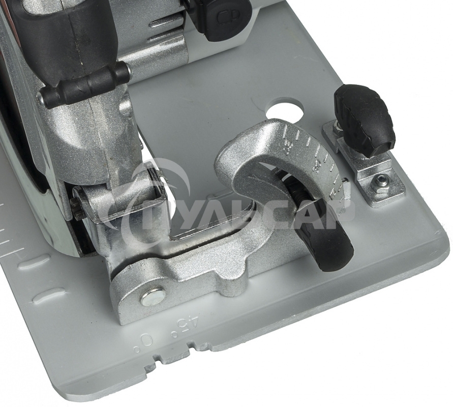 Циркулярная пила (дисковая) Ресанта ДП-235/2200 2200Вт (ручная)