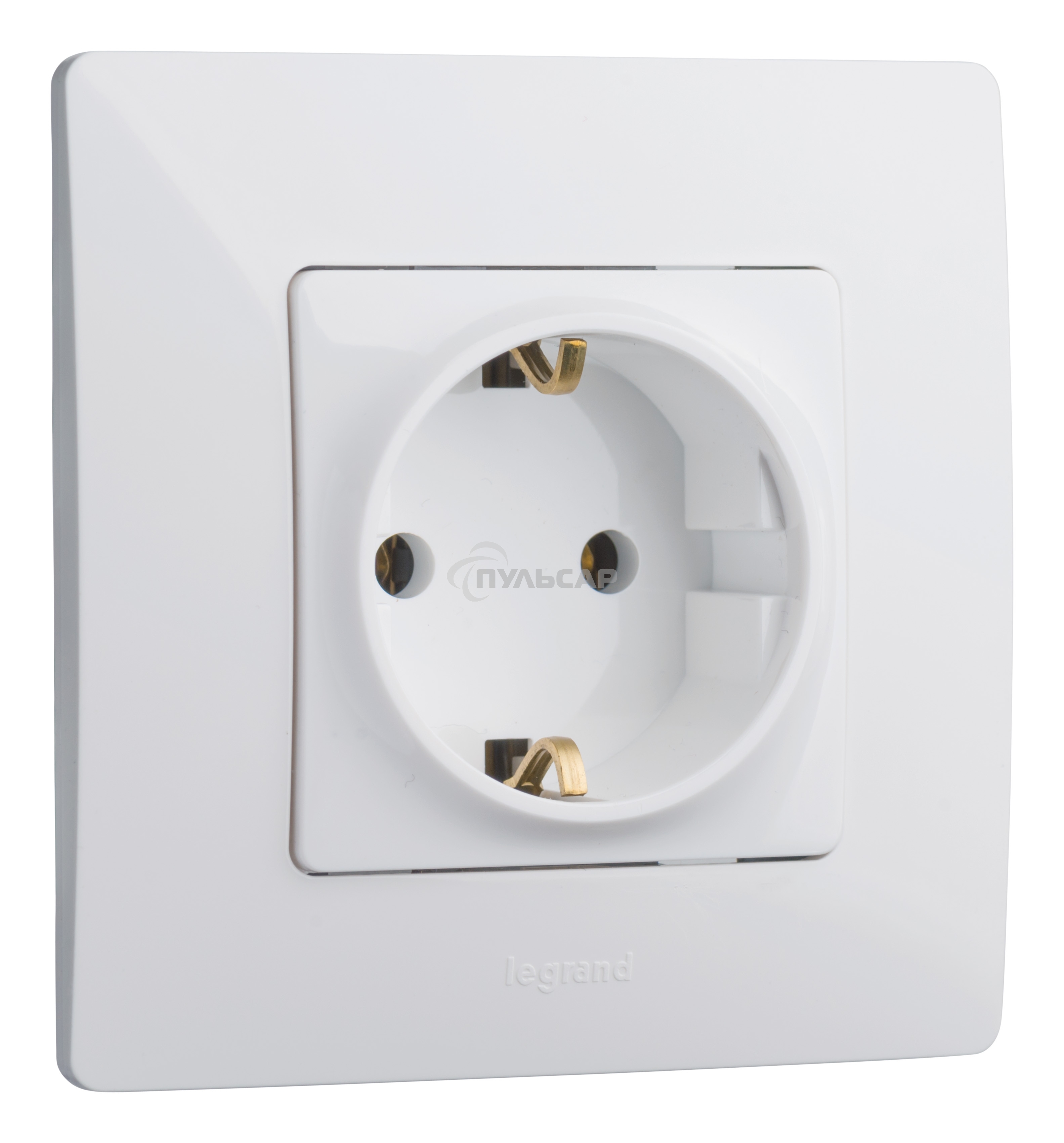 Розетка ETIKA 2К+З на винтах, белый  ETIKA Розетка 2К+З на винтах, белый