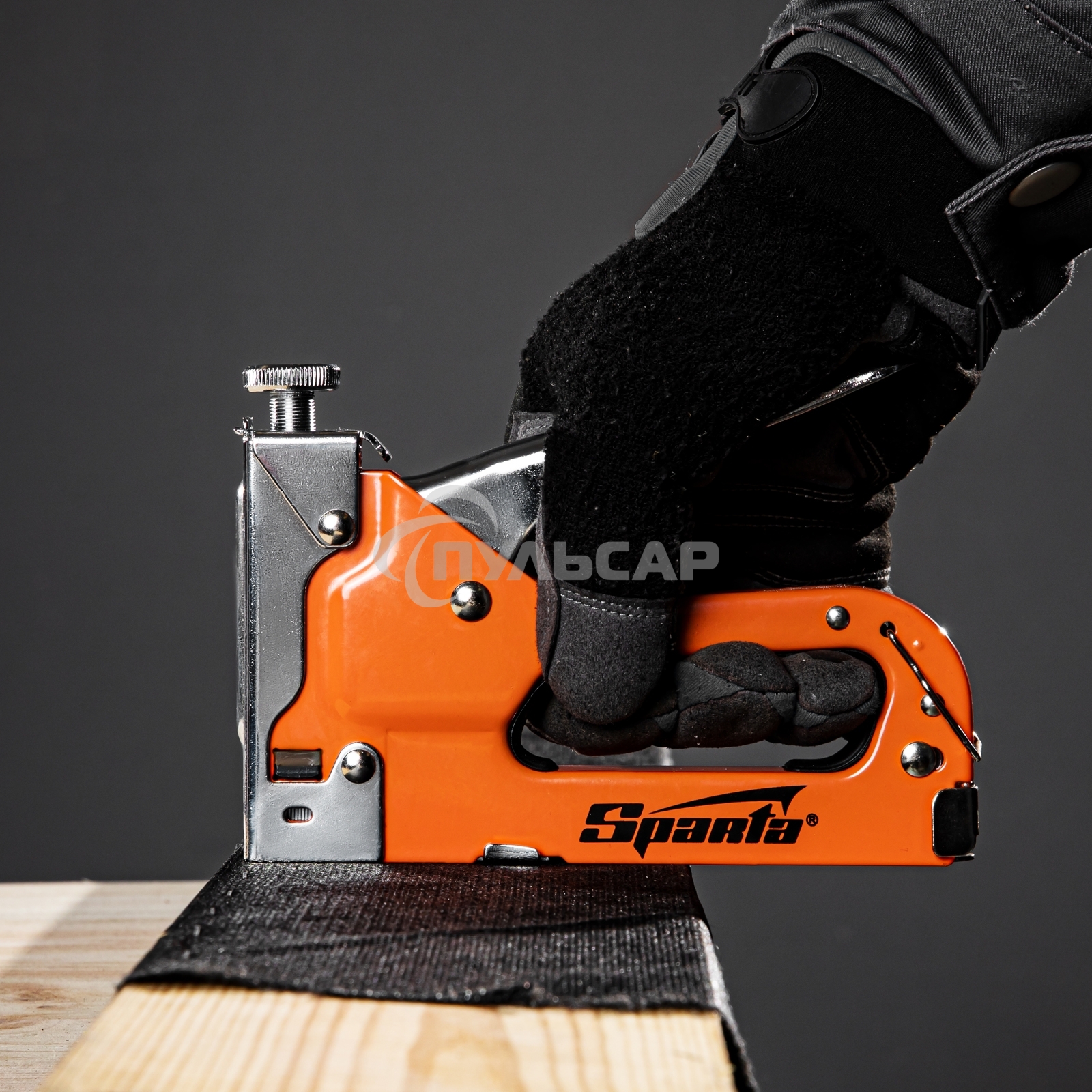 Степлер SPARTA 42002 мебельный регулируемый со скобами 200шт тип скобы №53 4-14мм