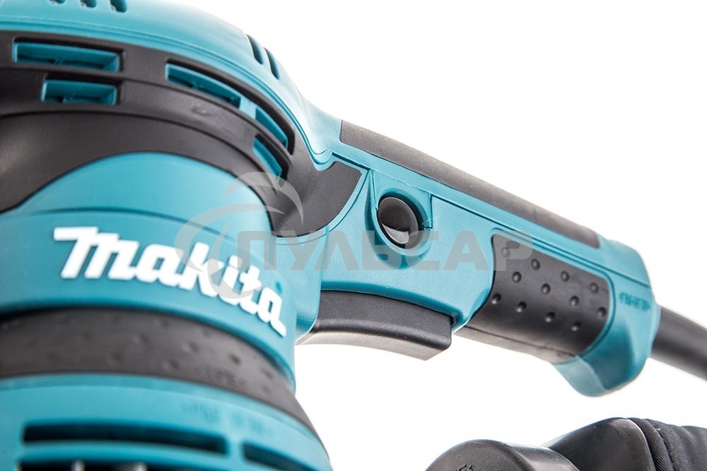 Шлифовальная машина Makita BO5041 ЭШМ,300Вт,ф125мм,4000-12000об\м,ампл-2.8мм,1.4кг,кор,п\сборник,доп.рукоятка