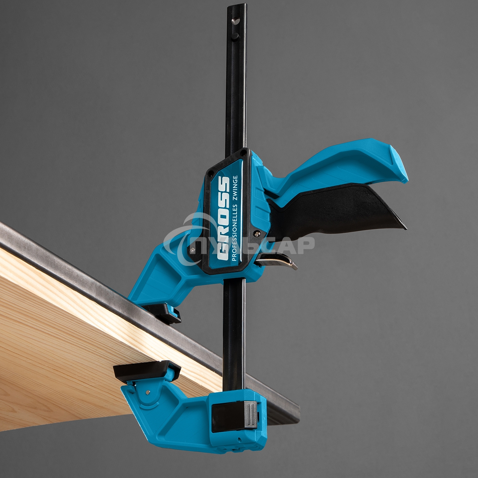 Струбцина реечная,быстрозажимная,пистолетного типа,пошаг.механизм,пластиковый корпус,150мм Gross