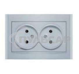 Розетка 2-м СП Бриллиант 16А IP20 без заземл. серебр. Universal 7949766