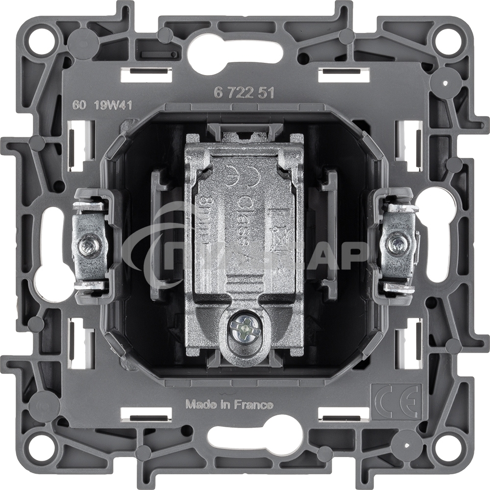 Механизм розетки LEGRAND 1066932tv etika plus 2дБ звезда белый  672251