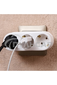 Тройник электрический линейный 6-10 А без заземления белый Rexant