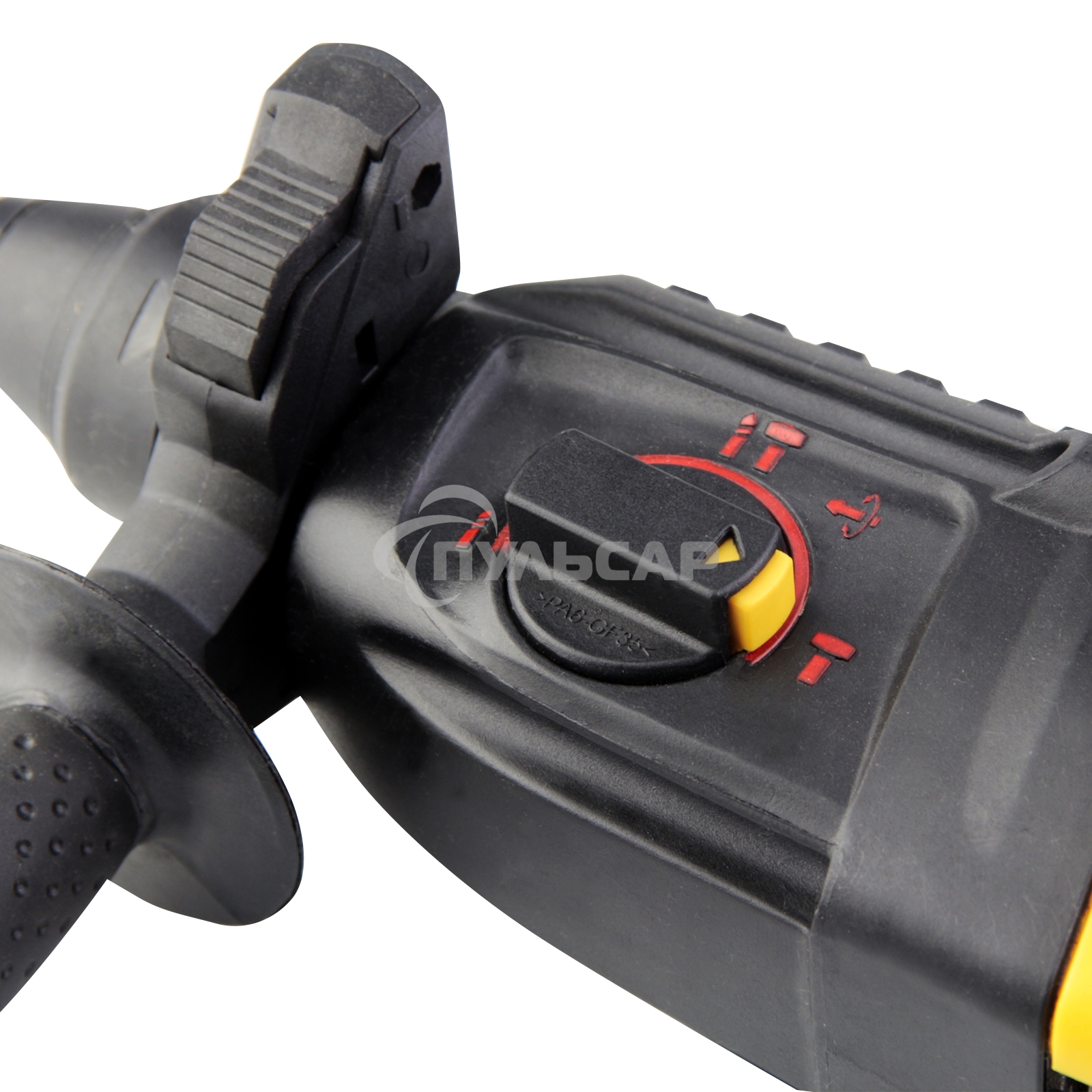 Перфоратор KOLNER KRH 820H (820 Вт, SDS+, 2,5Дж,1150 об/мин, 3 режима, макс.диам.сверл(бетон) 26мм, ПВХ кабель 2м.)