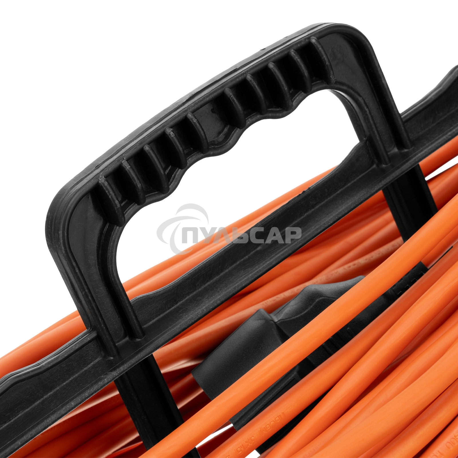 Удлинитель-шнур силовой Garden Series, ПВС, 20м, 1 розетка 3*1,5 мм Denzel