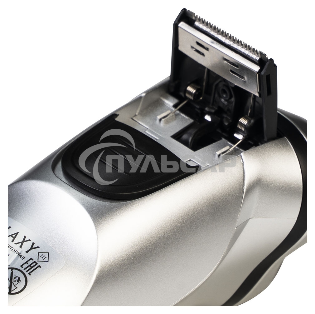 Электробритва Galaxy Line GL 4209, серебряный с черным, роторная, аккумуляторная, 5 Вт, Li-Ion аккумулятор емкостью 600 мА*ч, время непрерывной работы до 1,5 ч, ножи из нержавеющей стали, 3 независимые плавающие головки, возможность промывки бреющего блок