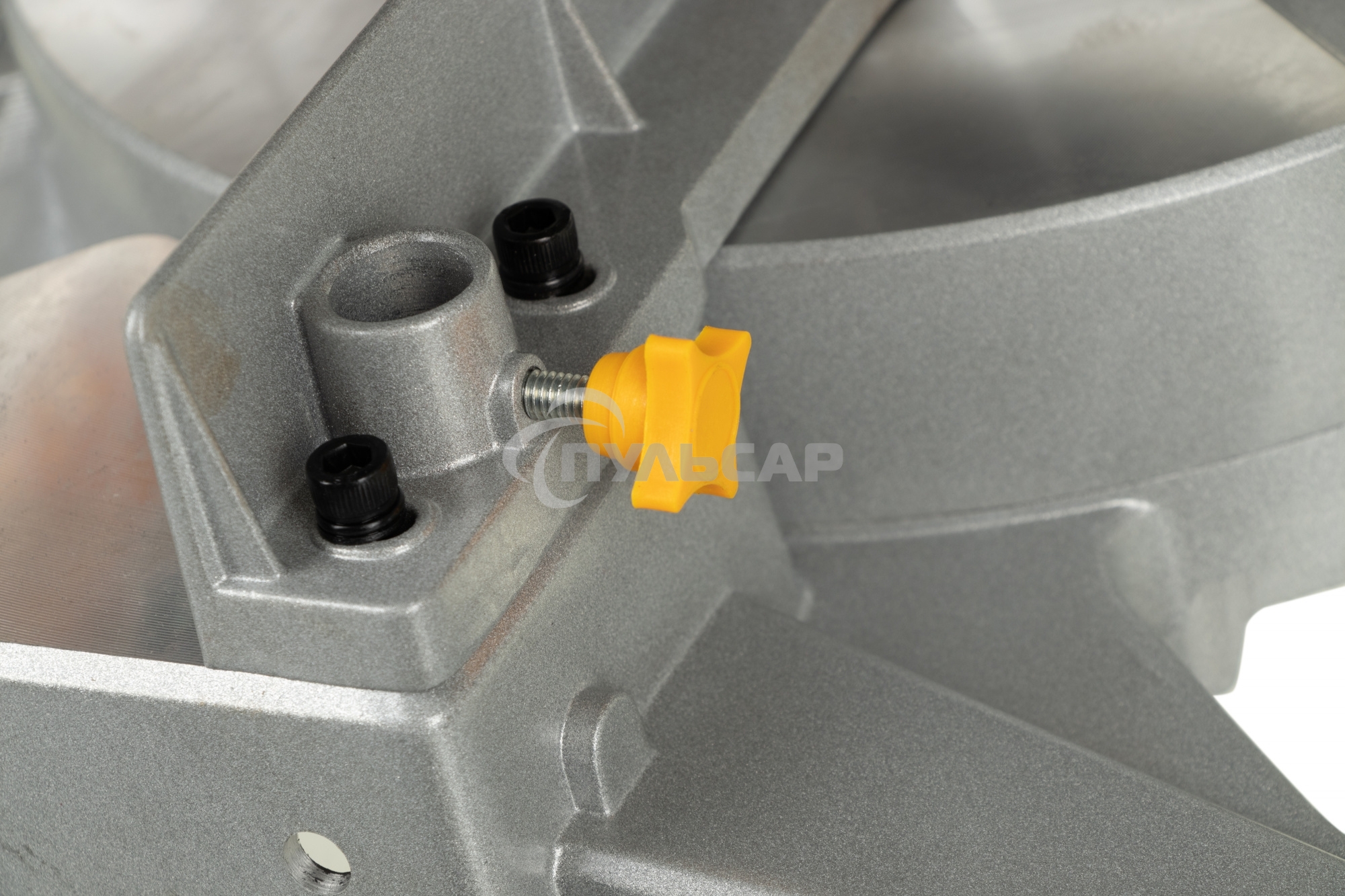 Торцовочная пила Deko DKMS2200-255 Laser 2200Вт 4500об/мин d=255мм