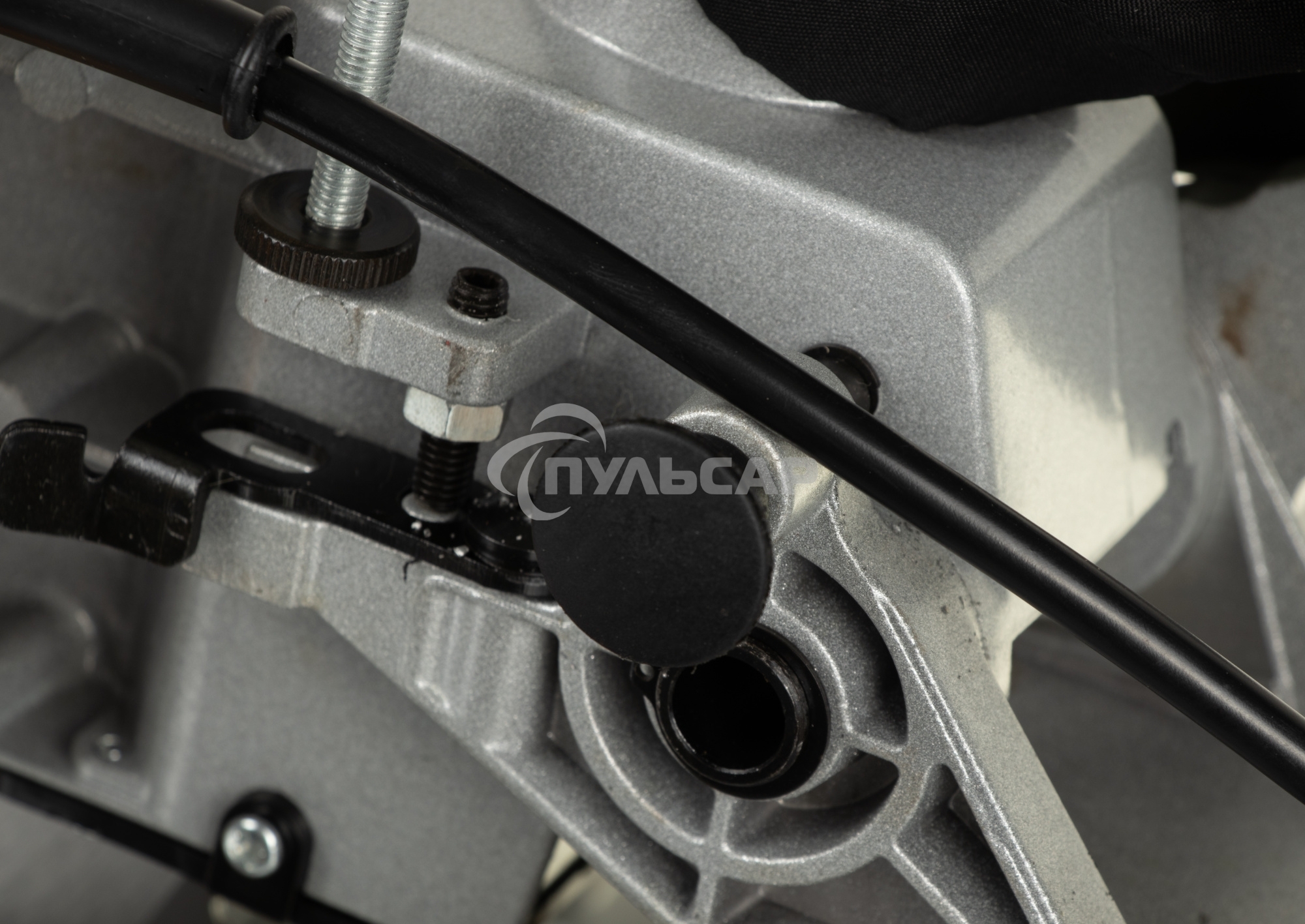 Торцовочная пила Deko DKMS2200-255 Laser 2200Вт 4500об/мин d=255мм