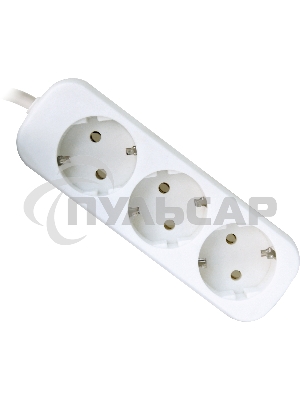 Удлинитель Defender E330 белый 3.0 м, 3 розетки 