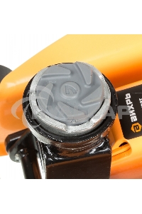 Домкрат ВИХРЬ ДМК-2,5ФК2,5т,140-390мм,сфиксатором,вкейсе, гидравлический подкатной