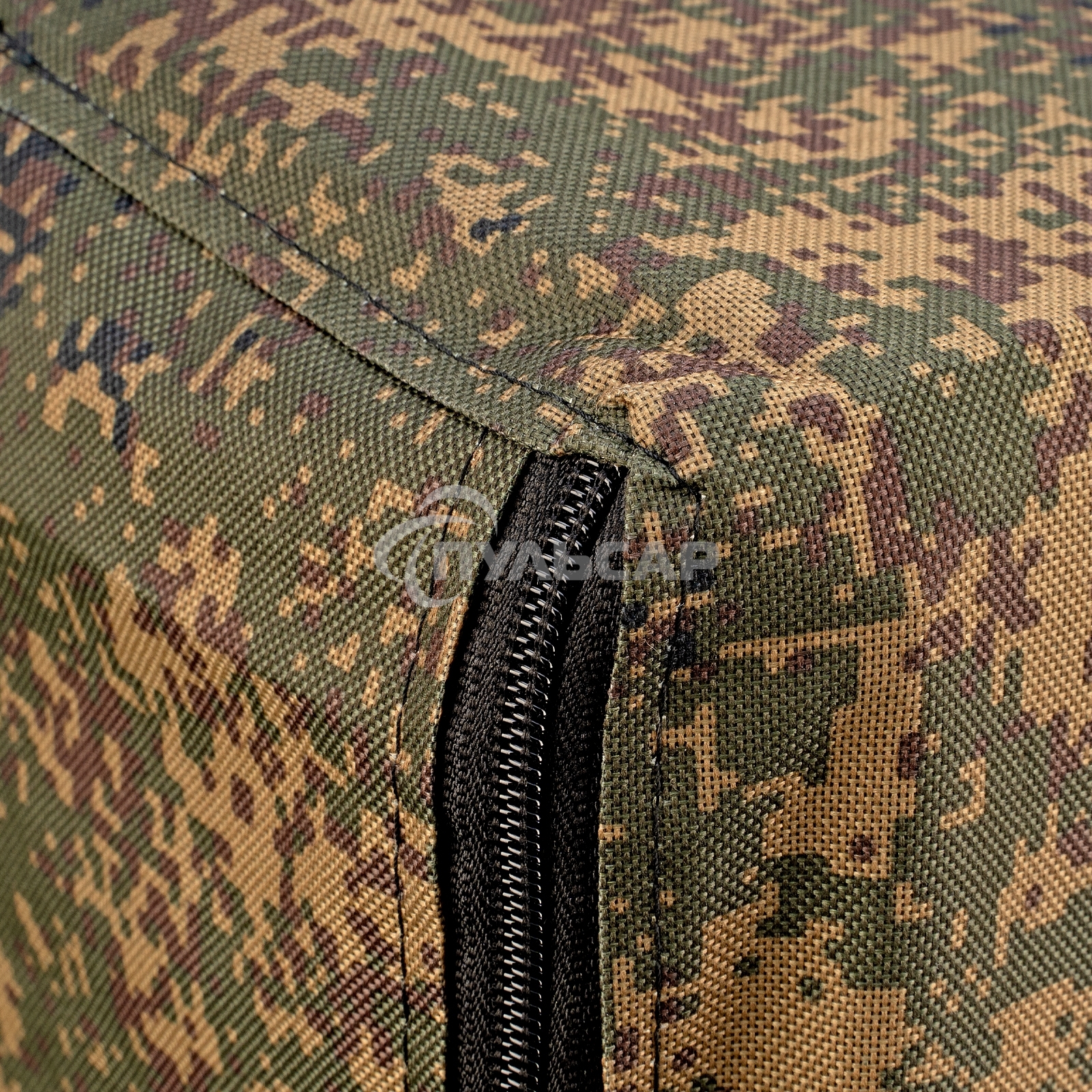 Чехол универсальный для генераторов Denzel