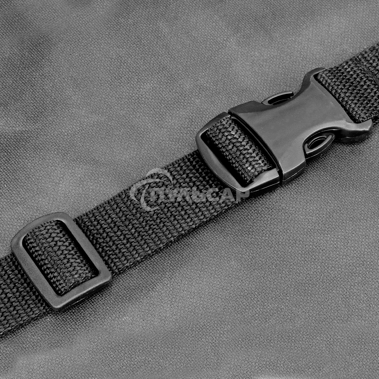 Чехол универсальный для генераторов Denzel