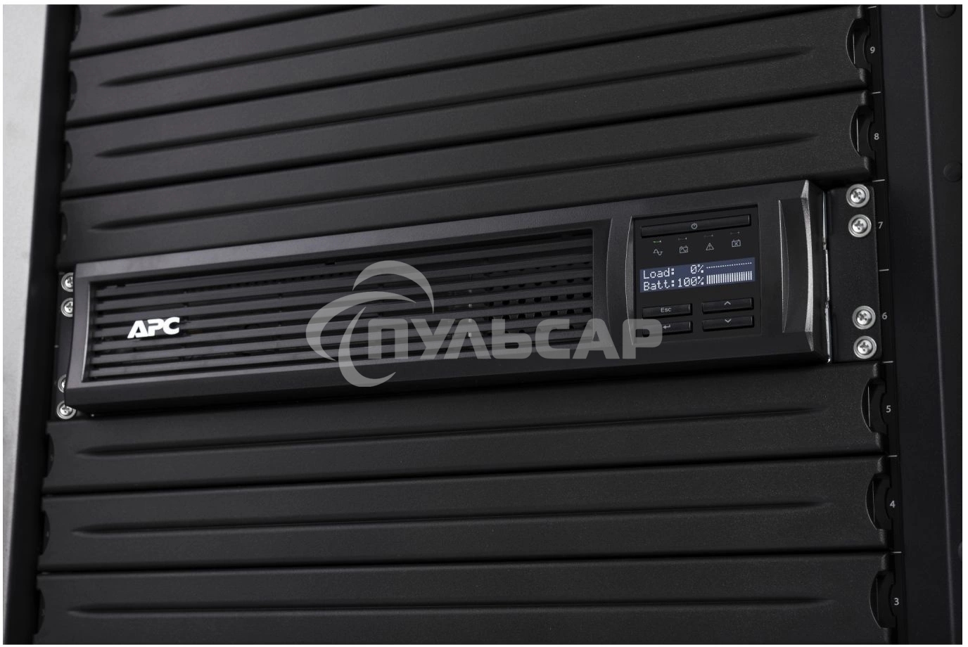 Источник бесперебойного питания APC Smart-UPS SMT750RMI2UC 500Вт 750ВА черный