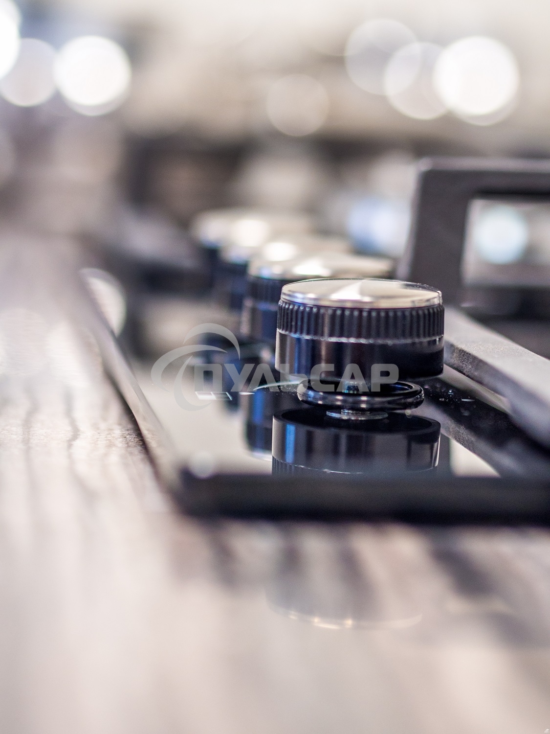 Газовая варочная панель LEX GVG 640-1 BLгазовая 1000-3500Вт 4конфорки газ контроль