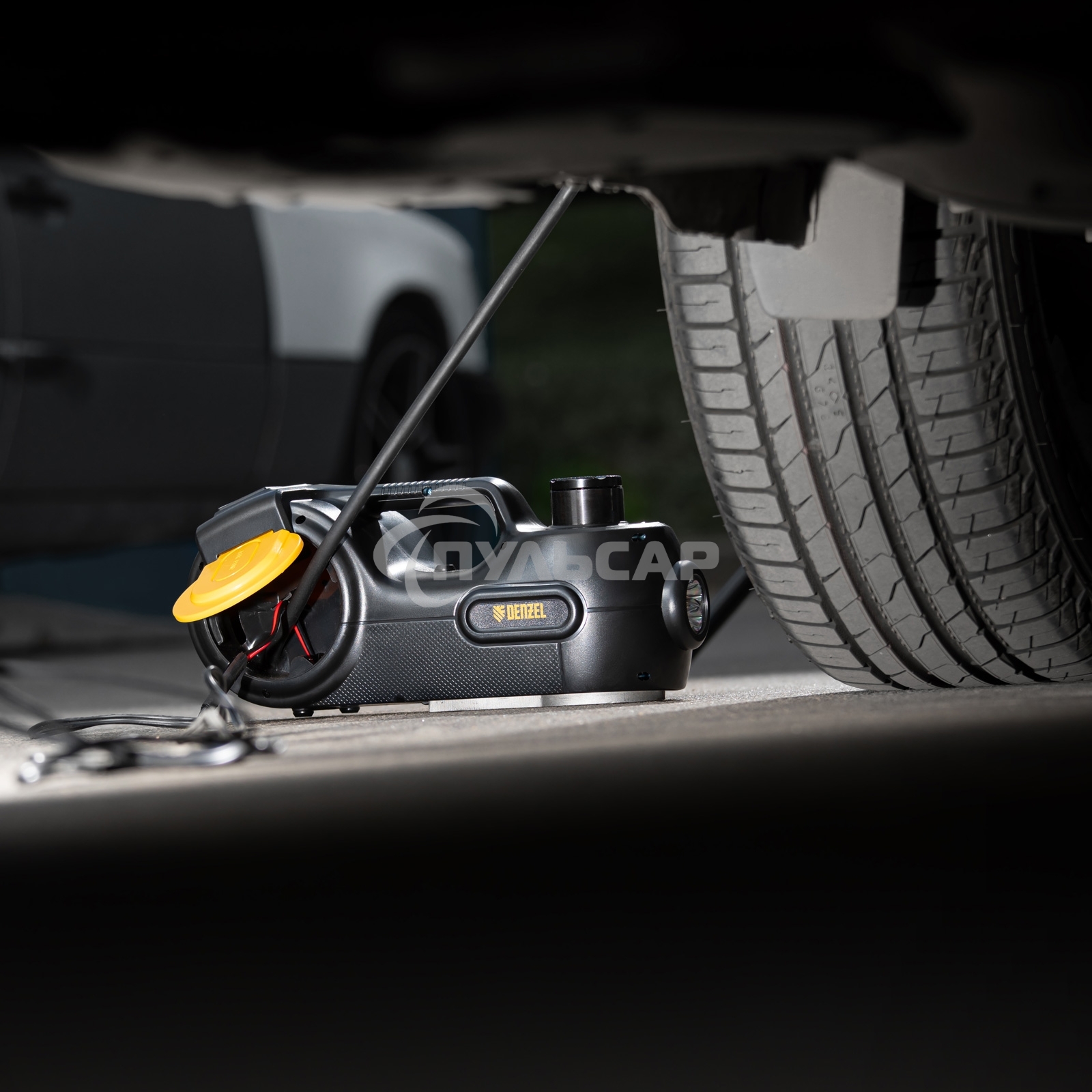 Домкрат электрогидравлический 