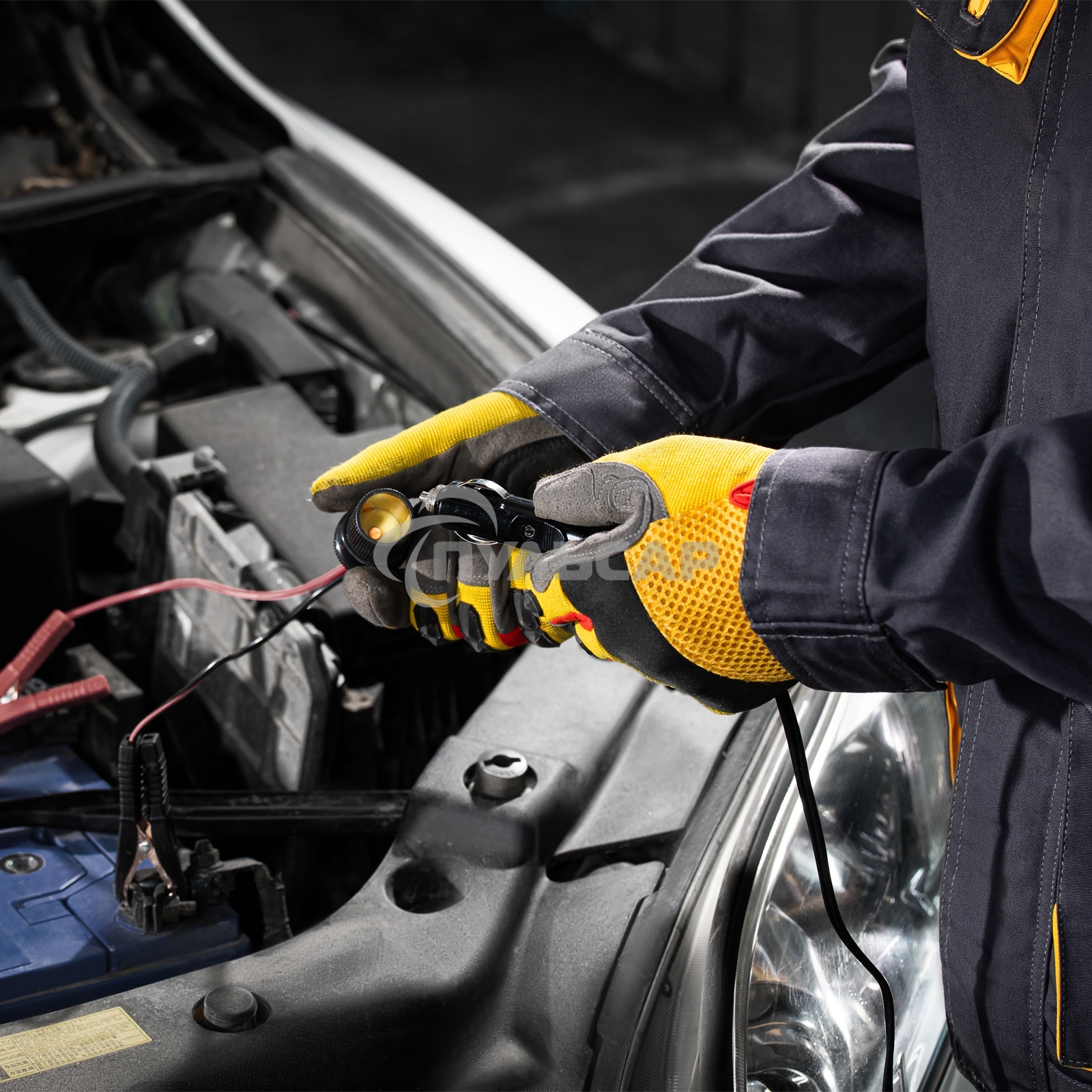 Домкрат электрогидравлический 