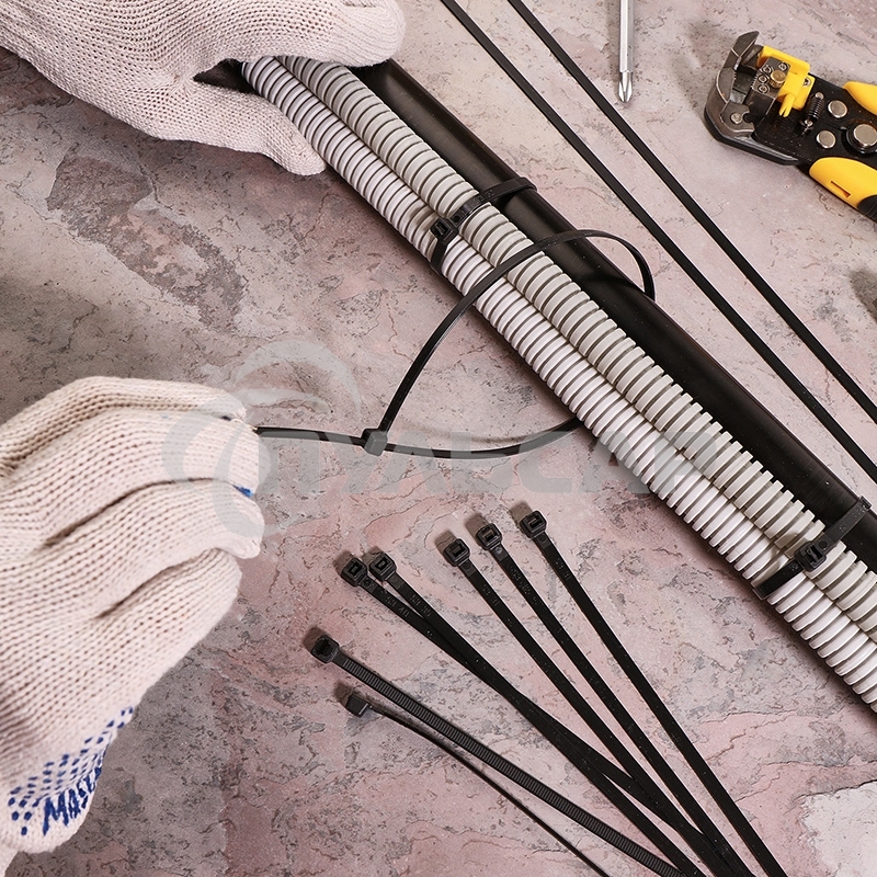 Хомут-стяжка кабельная нейлоновая Rexant 400 x4,8 мм, черная, упаковка 100 шт.