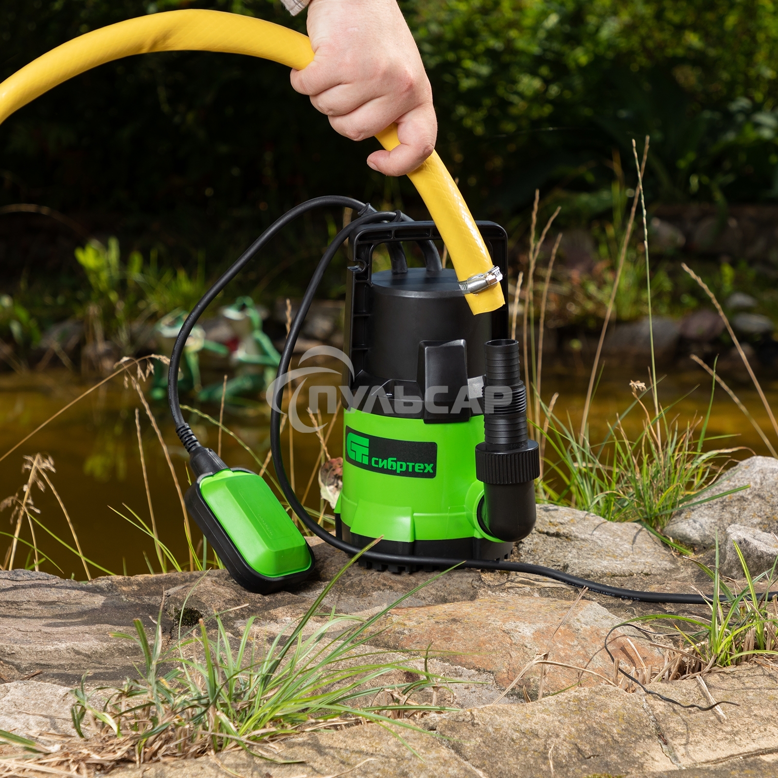 Дренажный насос СИБРТЕХ для чистой воды СДН300-5 300 Вт напор 65м 6500 л/ч 97261