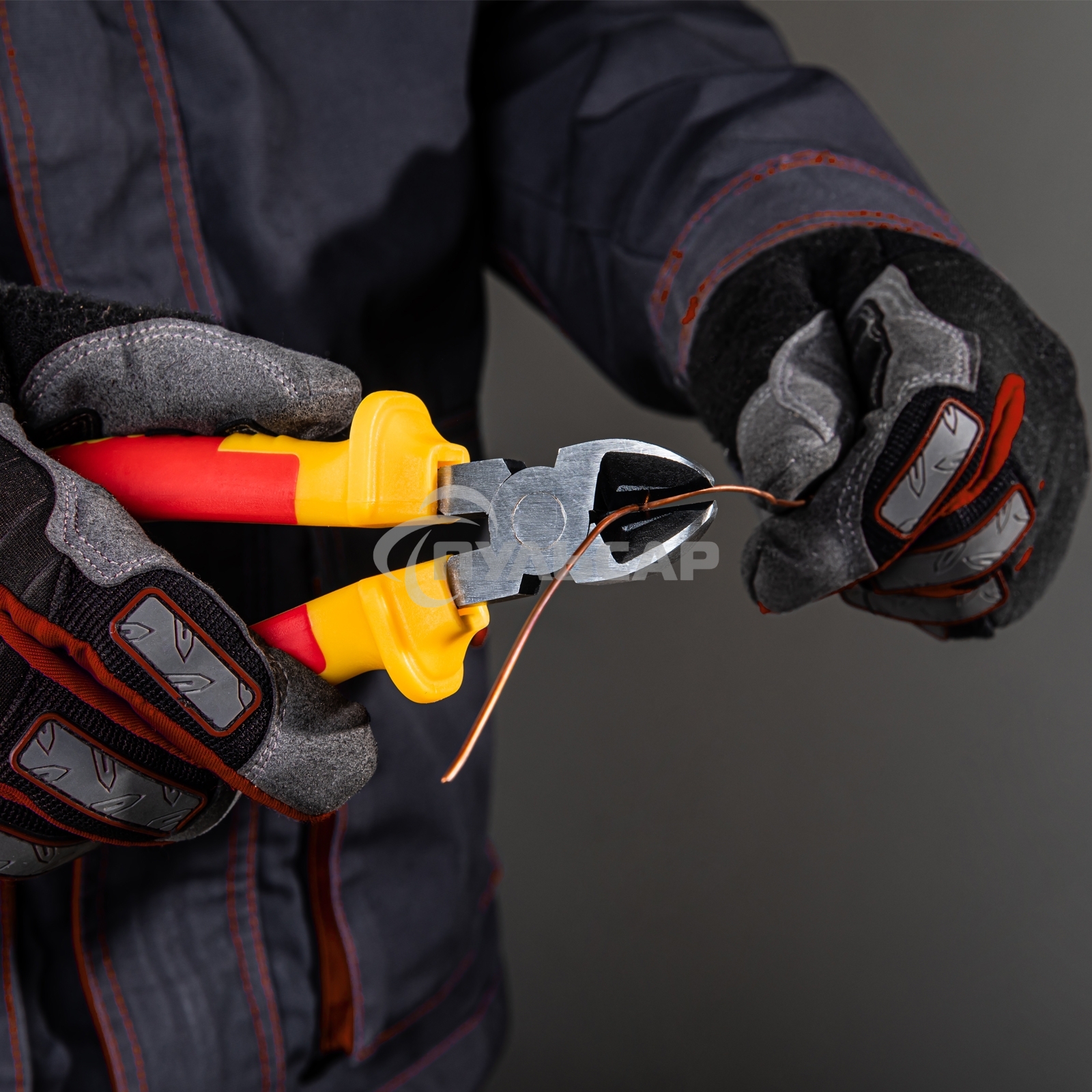 Бокорезы Matrix insulated 180 мм двухкомпонентные рукоятки