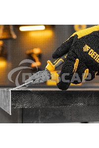 Плоскогубцы комбинированные 165 мм, трехкомпонентные рукоятки Denzel