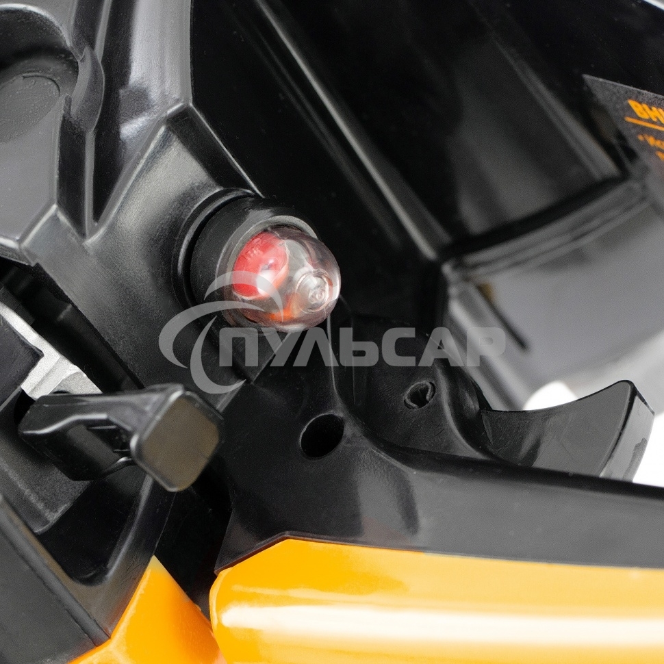 Пила цепная бензиновая Denzel DGS-5218, шина 45 см, 52см3, 3,5 л.с., шаг 0,325, паз 1,5 мм,