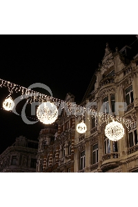 Гирлянда Neon-night Айсикл (бахрома) светодиодный, 4,8 х 0,6 м, прозрачный провод, 230 В, диоды белые, 176 LED