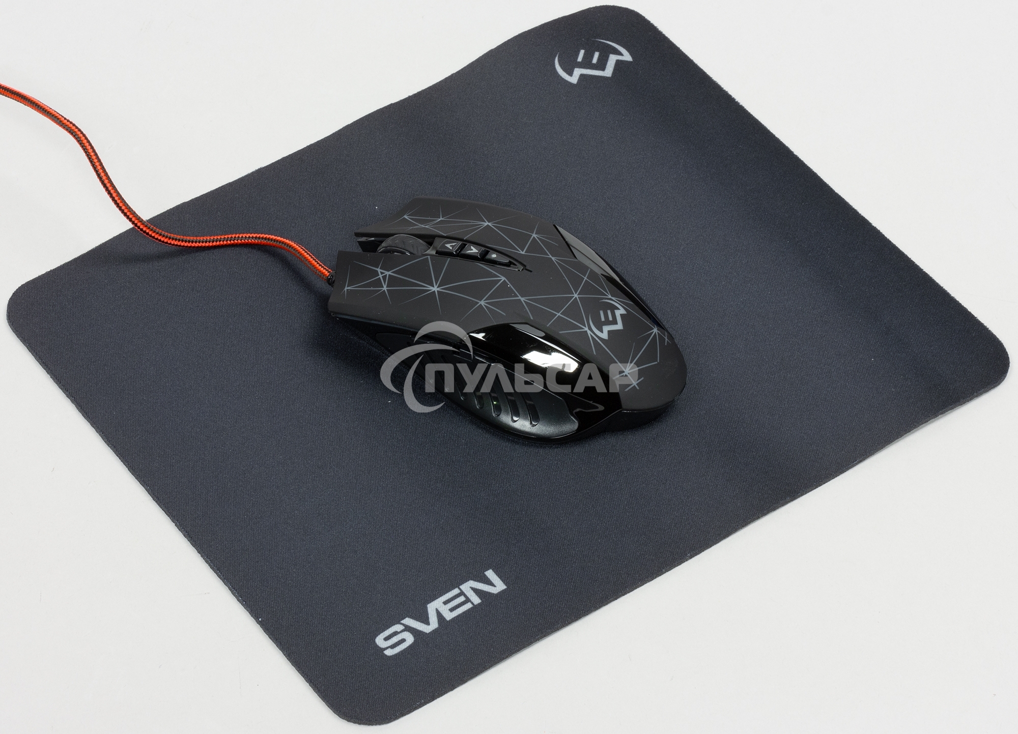 Игровой комплект SVEN GS-4300 клавиатура+мышь+гарнитура+коврик