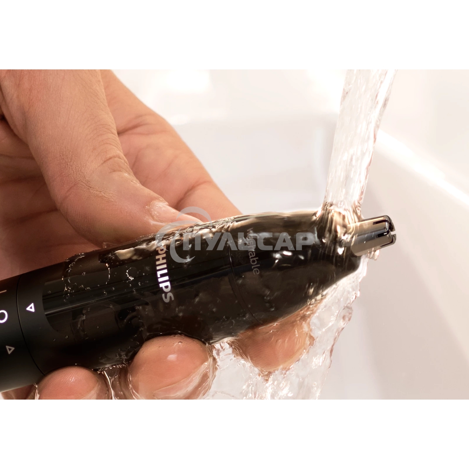 Триммер для носа Philips NT1620/15 роторный режущий элемент, водонепроницаемый корпус - пластик, цвет - черный, в комплекте батарейка АА