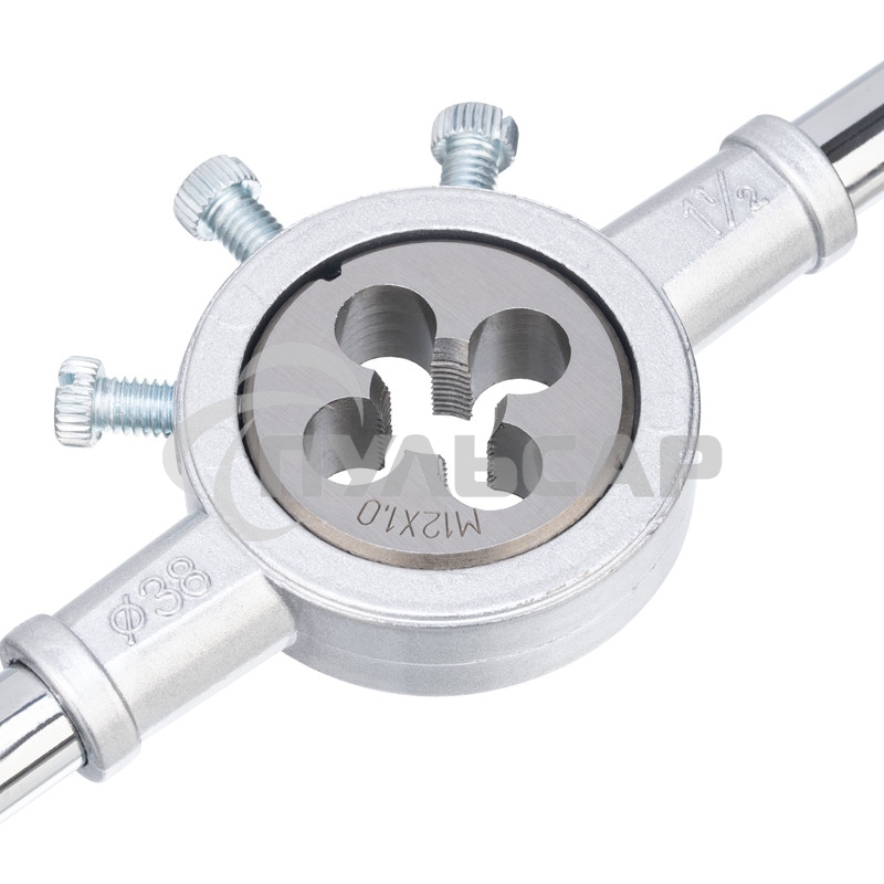 Набор метчиков и плашек Matrix М2-М18, 110 шт. метал. кейс