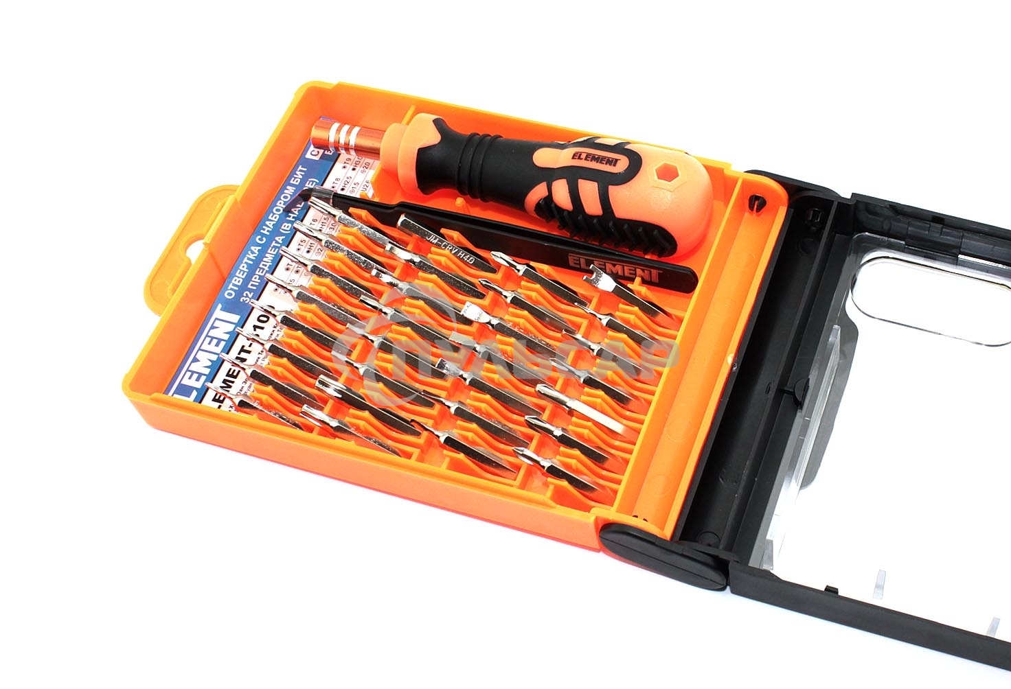 Отвертка с набором бит ELEMENT 8100