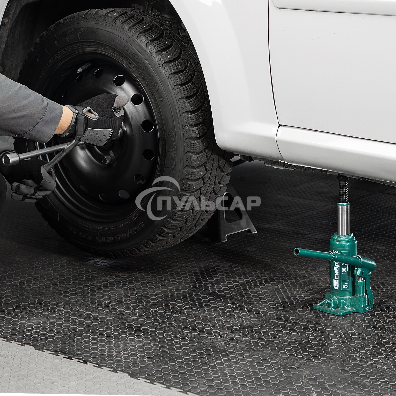 Домкрат гидравлический Сибртех бутылочный, 5т, 180-340мм