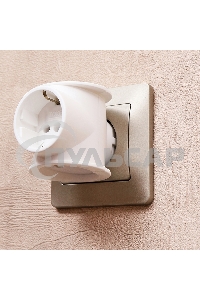 Набор тройников электрических универсальных Rexant 16 А, одно гнездо с заземлением, белый (2 шт./уп.)