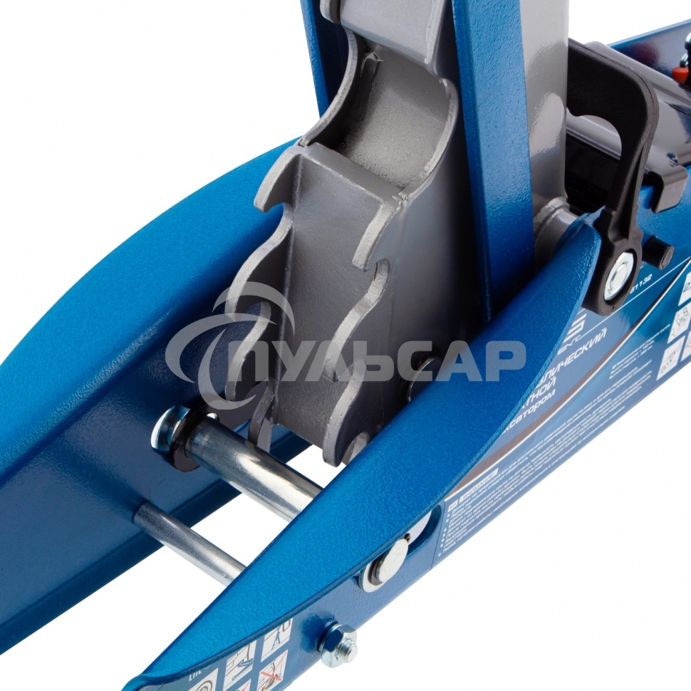 Домкрат STELS 51132гидравлический подкатной с фиксатором 2.5 т safety pin 140-385мм в кейсе