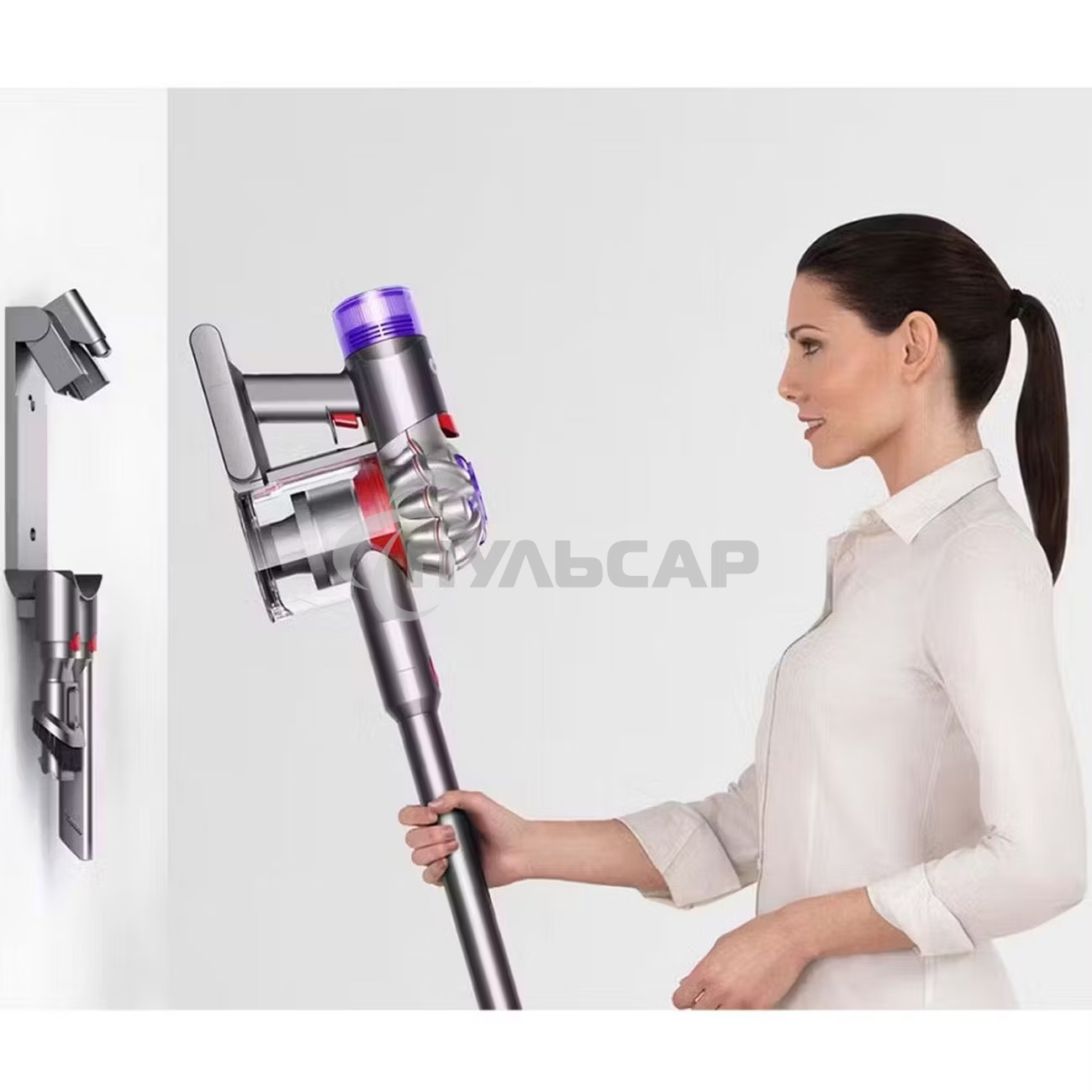 Пылесос Dyson V8 Advanced Silver/Nickel EU