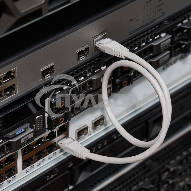 Коммутационный шнур Rexant (18-1001) Патч-корд UTP 5e кат. литой 0.5М серый