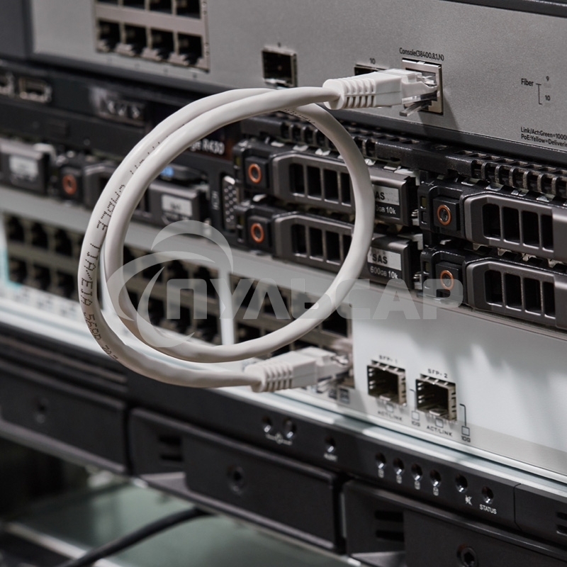 Коммутационный шнур Rexant (18-1001) Патч-корд UTP 5e кат. литой 0.5М серый