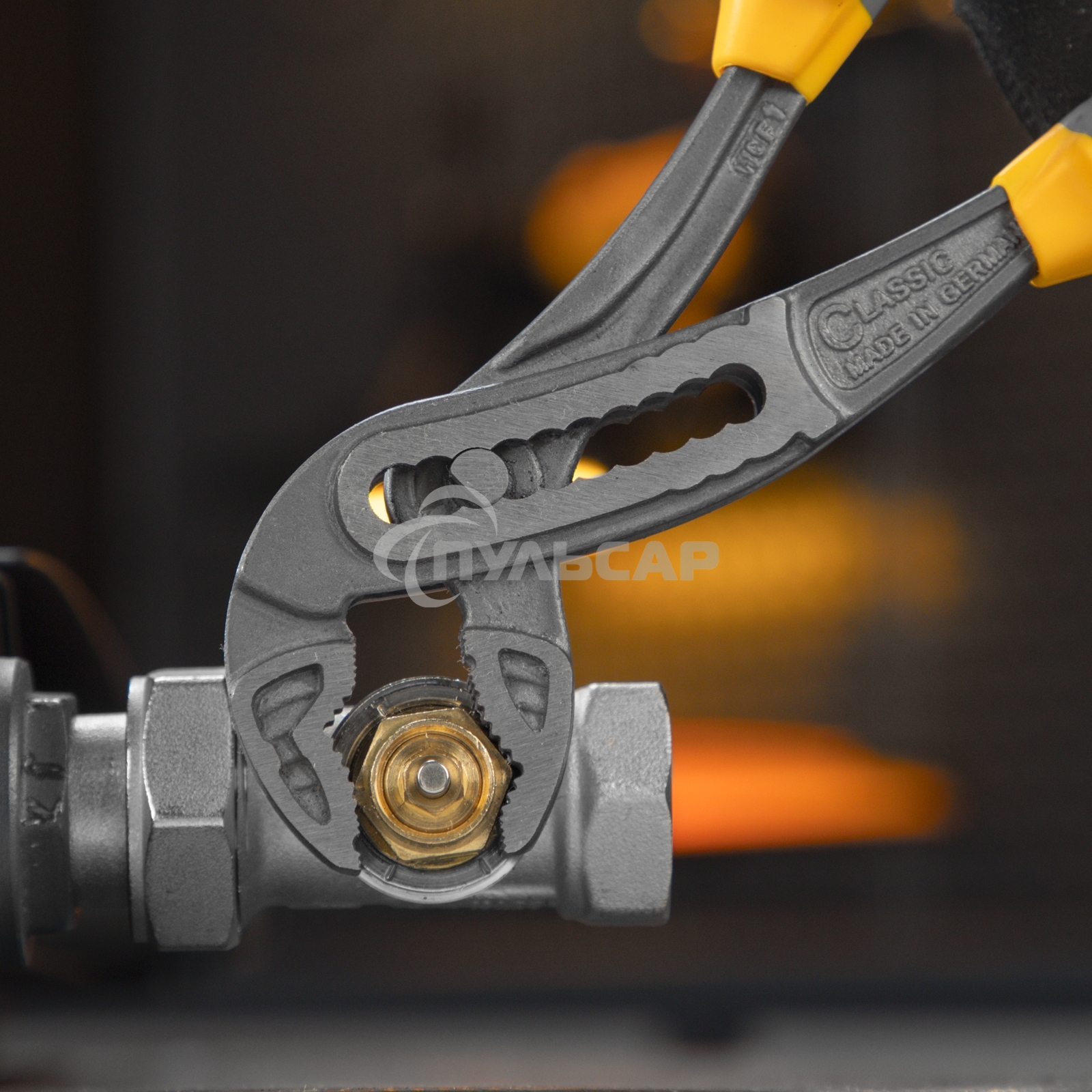 Клещи переставные, трехкомпонентные рукоятки 240 мм Denzel