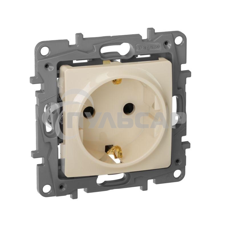 Розетка 2К+З, на винтах, защ. шт., сл. кость ETIKA 