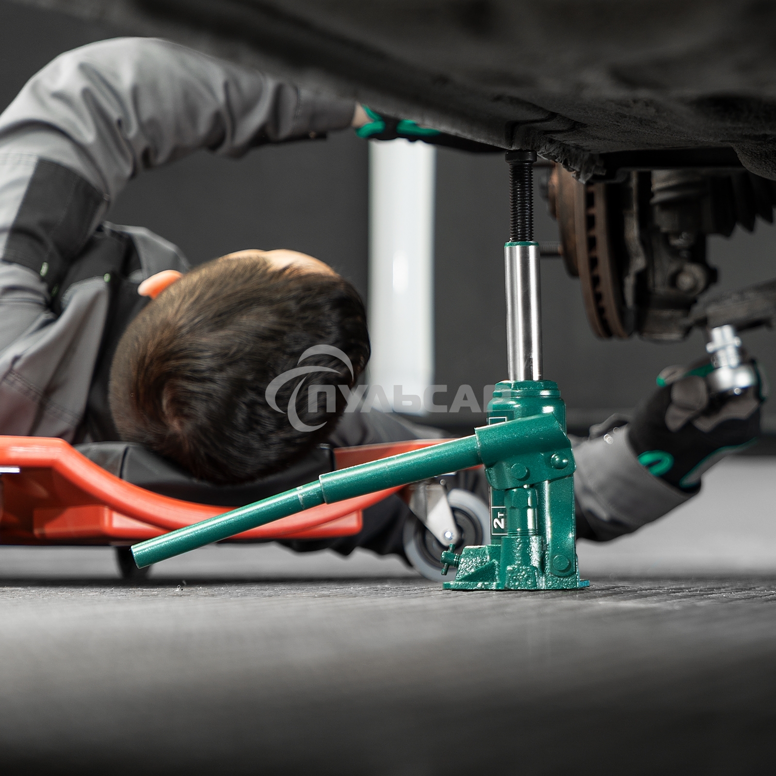 Домкрат гидравлический бутылочный Сибртех 2 т, 150-280 мм, в пласт. кейсе