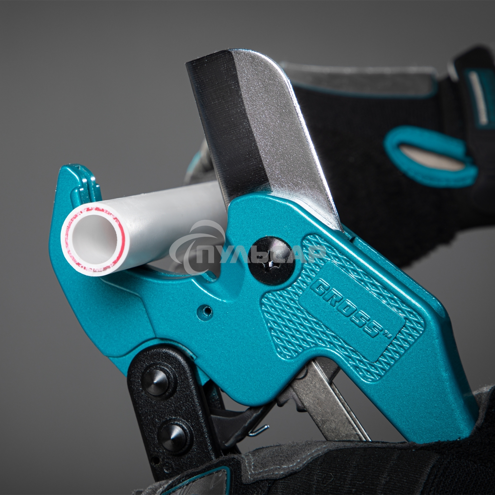 Ножницы для резки изд из ПВХ GROSS 78424универсальные, d до 42мм, порошковое покрытие рукоятки