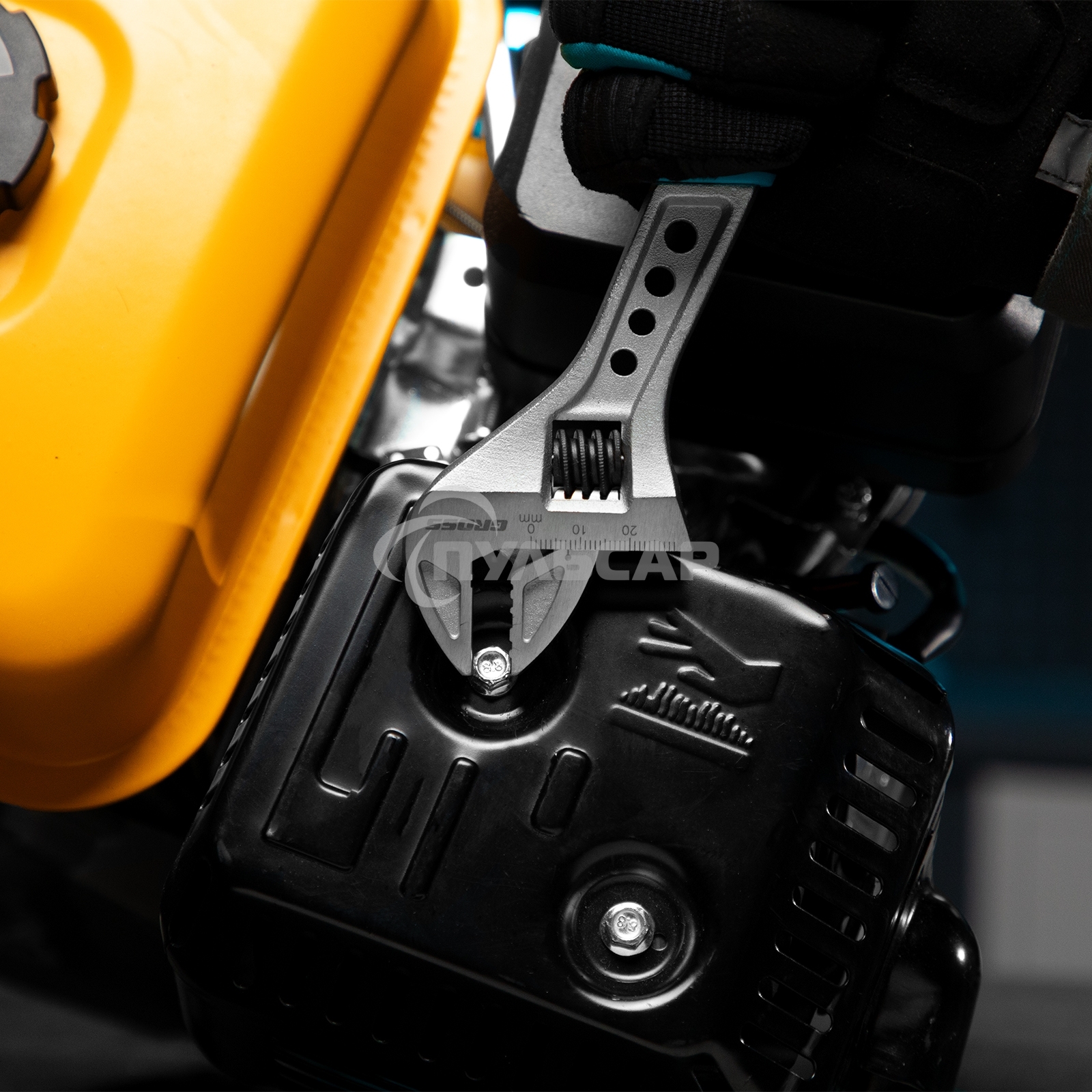 Ключ разводной, 200 мм,CrV, двухкомпонентная ручка Gross15561