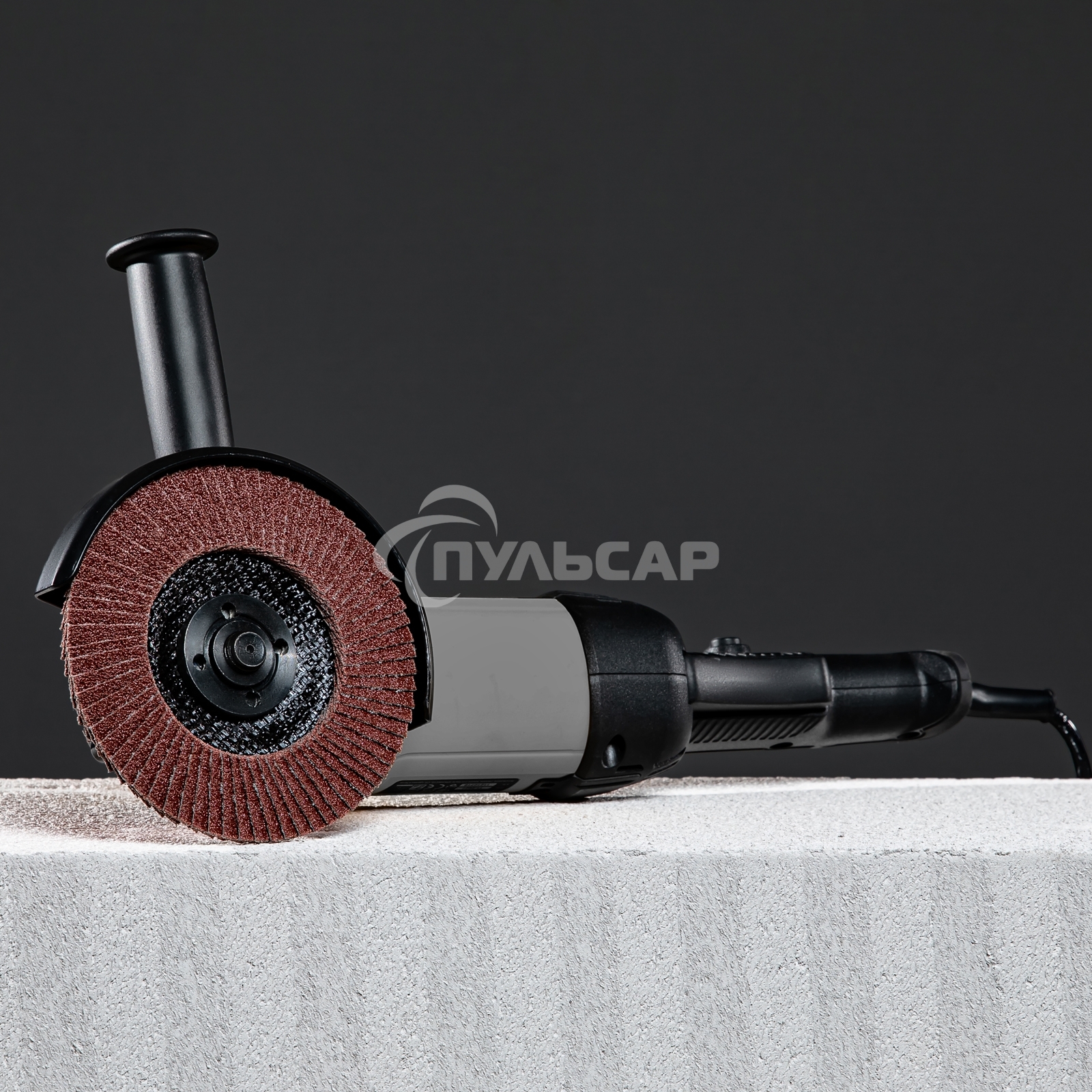 Круг лепестковый торцевой Matrix, P 60, 125 х 22,2 мм