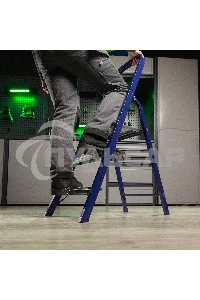 Стремянка Сибртех, 3 ступени, стальная Сибртех Pоссия 97843